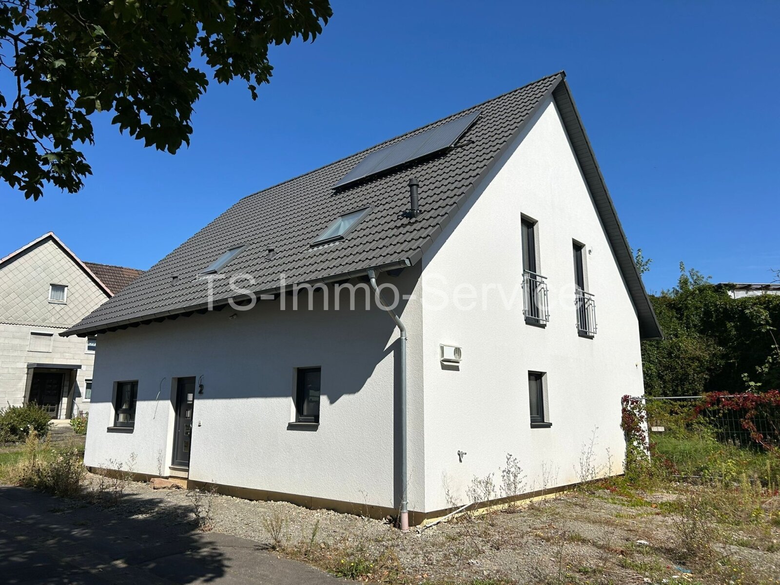 Schöner Neubau mit viel Platz für die Familie Schöner Neubau mit viel Platz für die Familie