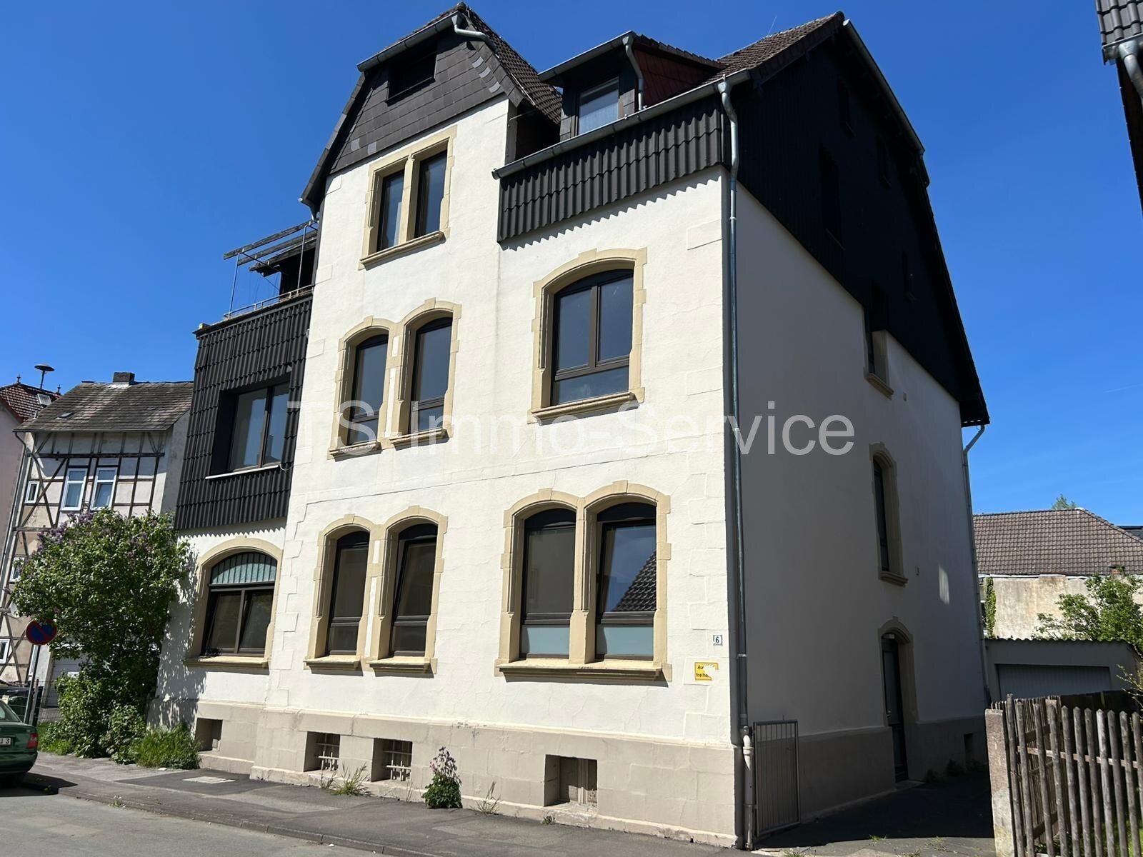 Doppeltes Potenzial: 2 Wohnungen übereinander – Ideal für Familie, Business oder Investment! Doppeltes Potenzial: 2 Wohnungen übereinander – Ideal für Familie, Business oder Investment!