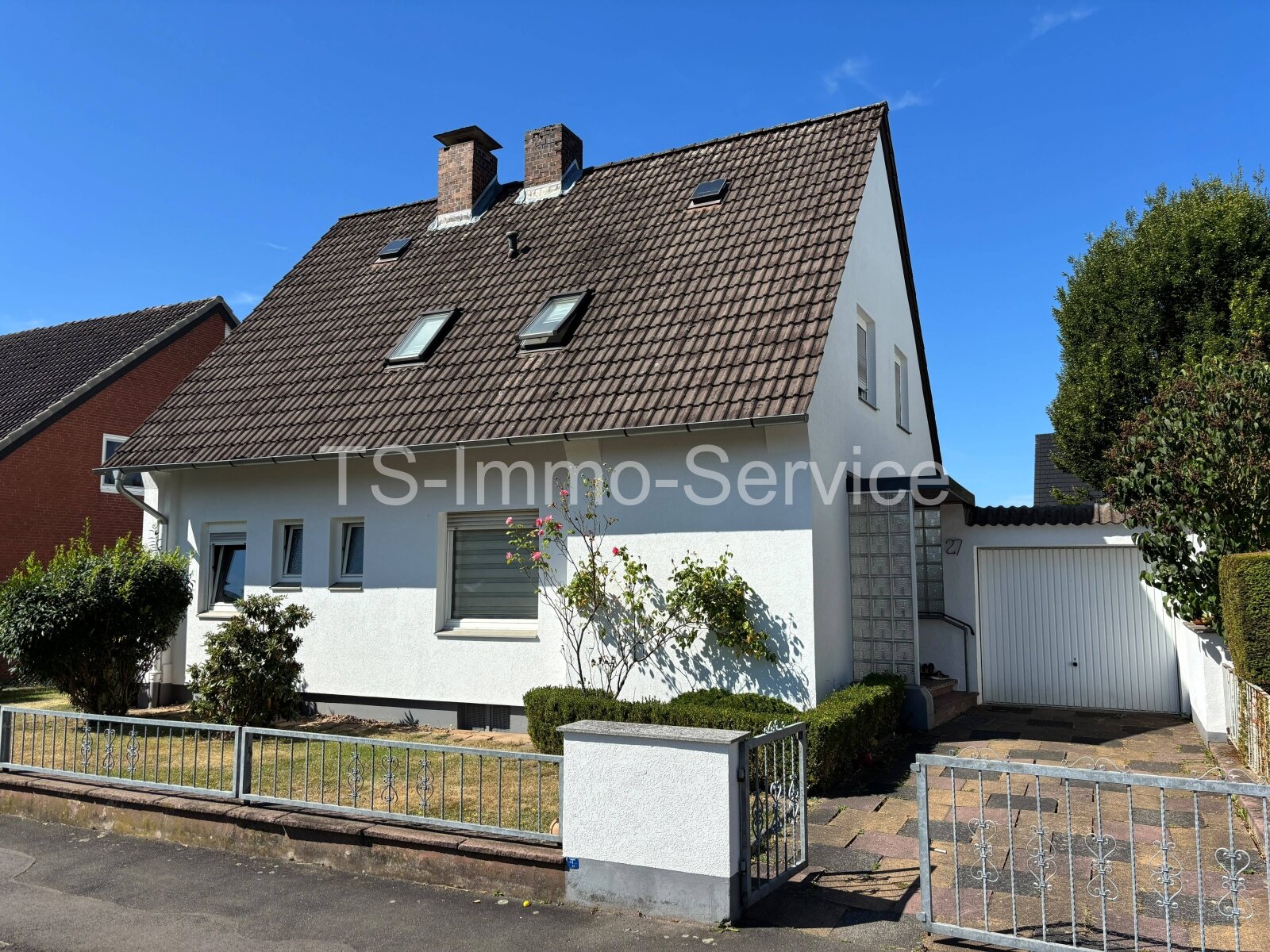 ! VERMIETET ! Charmantes Einfamilienhaus mit Garage und Garten in ruhiger Lage ! VERMIETET ! Charmantes Einfamilienhaus mit Garage und Garten in ruhiger Lage